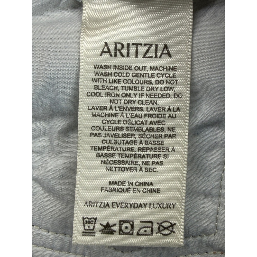 High Rise Light Blue Jeans - Picture 10 of 12